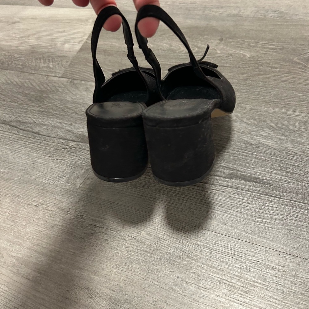 J crew factory heels with Bows - Picture 4 of 4